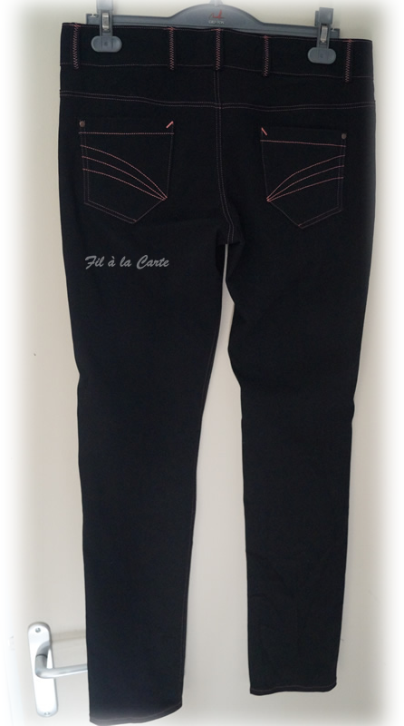 Jeans noir corail4