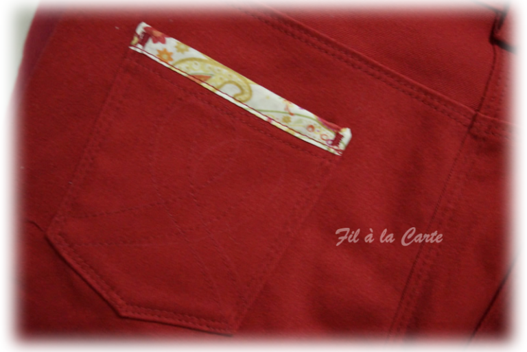 Jeans rouge 6a+4