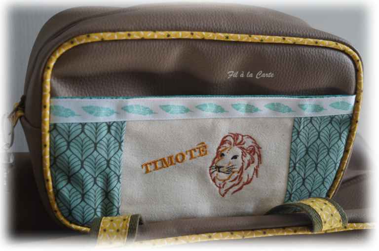 Sac voyage trousse lions7