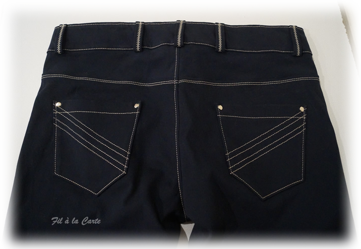 Jeans bleu marine et noir femme8