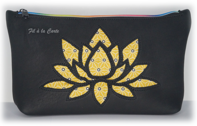 Trousse fleur lotus cuir