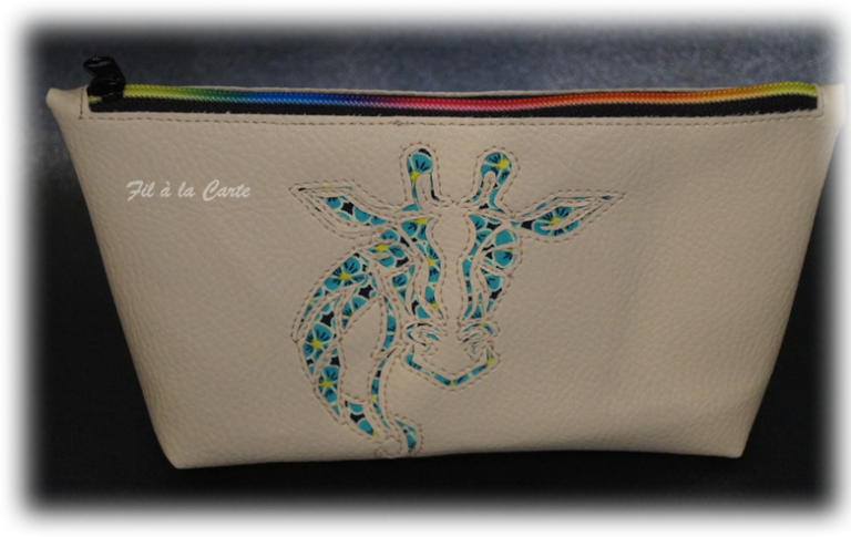 Trousse girafe