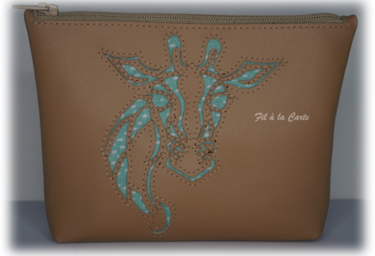 Trousse girafe cuir