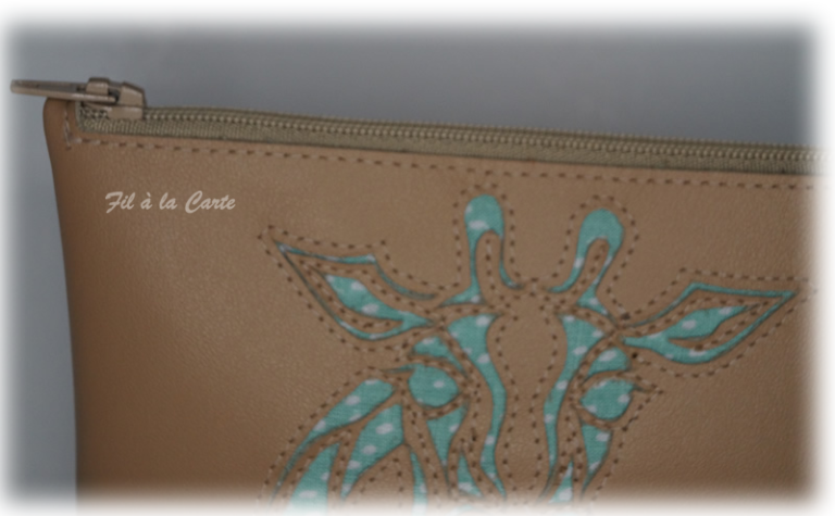 Trousse girafe cuir2