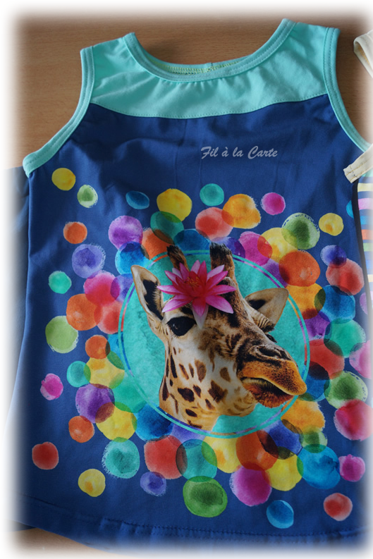 Ensemble short débardeur girafe 140cm3
