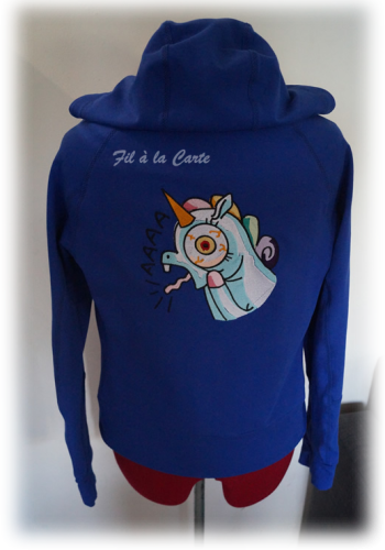 Sweat-licorne-bleue7